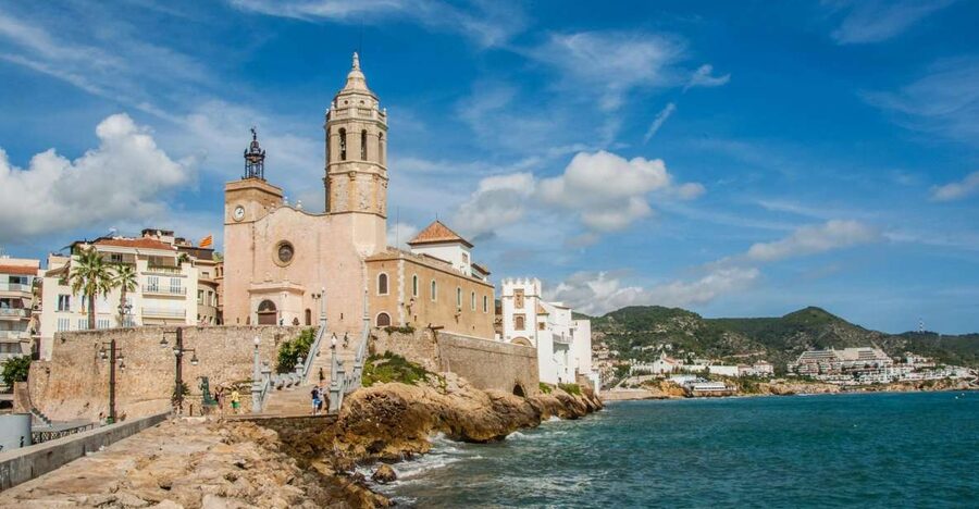 From Barcelona: Tarragona & Sitges Full Day Tour with Pickup - Why this Tarragona and Sitges combination works