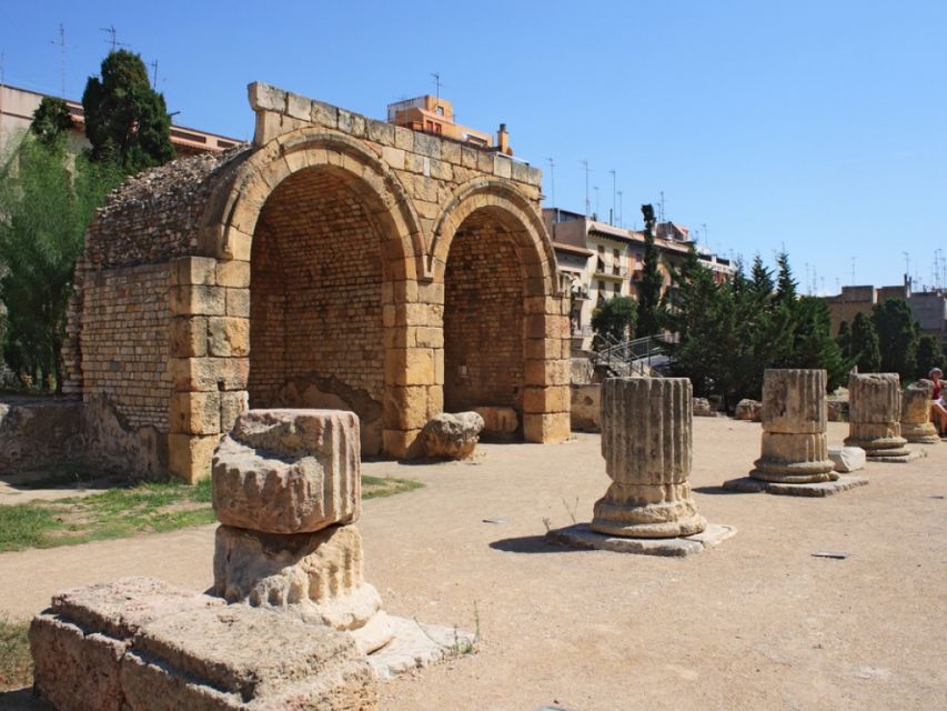 From Barcelona: Tarragona & Sitges Full Day Tour with Pickup - Is $116 a fair price?