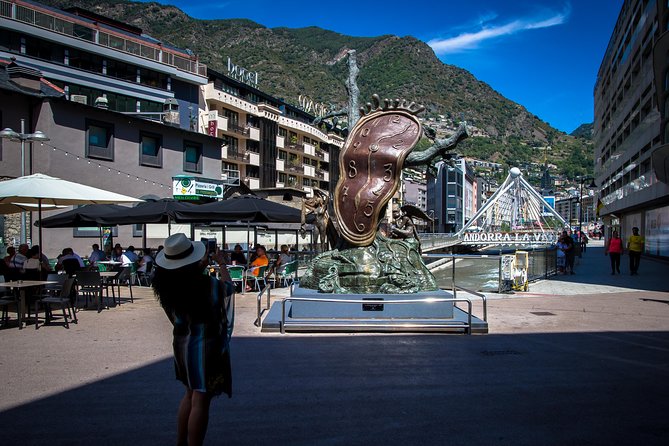 From Barcelona: The Original Andorra, France & Spain Day Trip - Guides can make or break the day