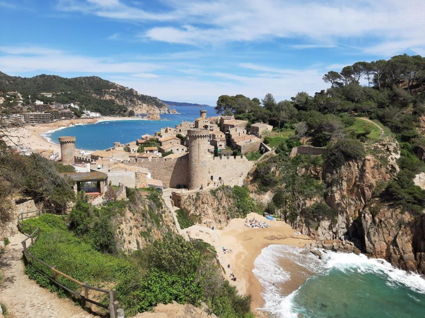 From Barcelona: Tossa de Mar Day Tour with Beach Time - Six hours to choose your own Tossa