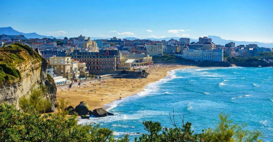 From Bilbao: Biarritz, Saint Jean de Luz, San Sebastian Tour - Starting early at Meliá Bilbao