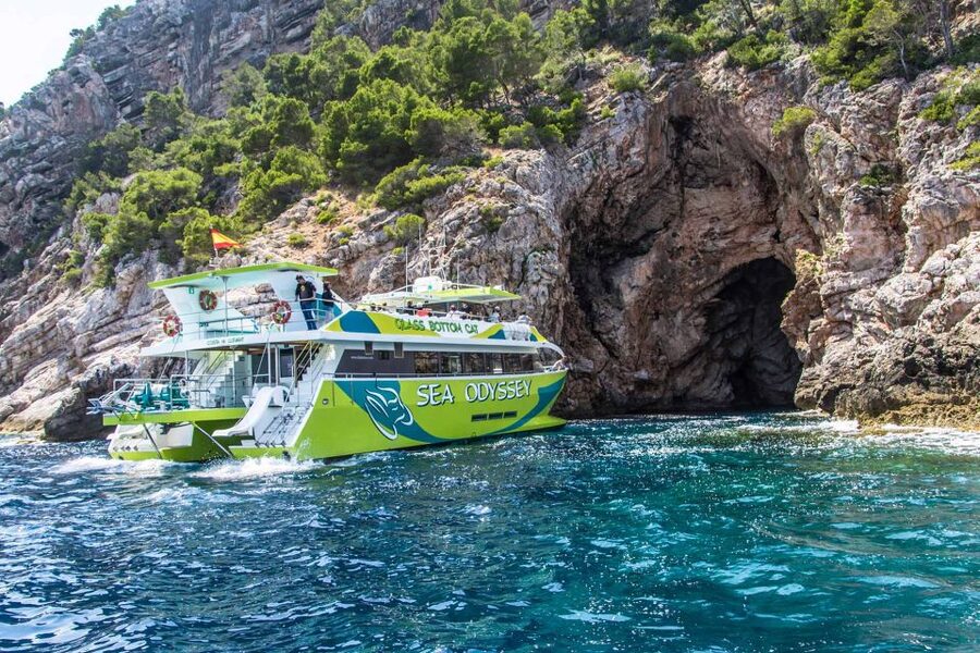 From Cala Millor: East Coast Glass-Bottom Boat Trip - Key points to know before boarding