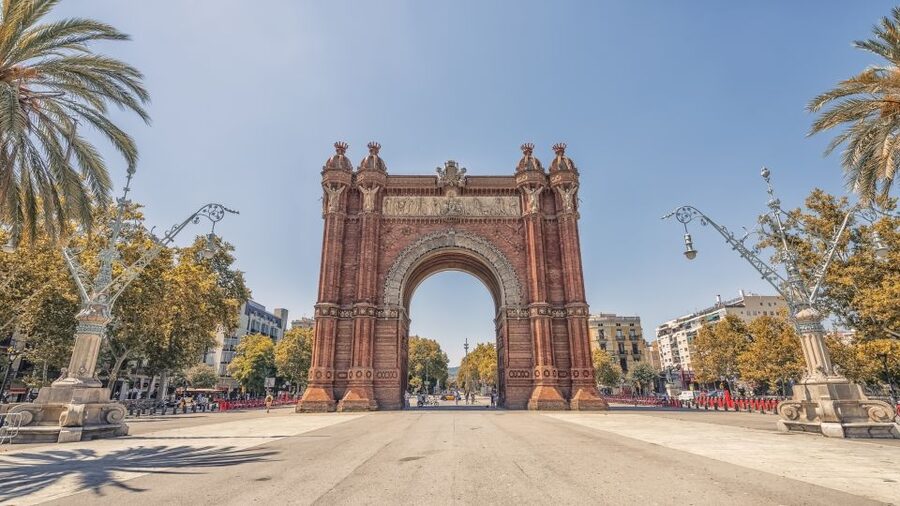 From Costa Brava: Barcelona and Antoni Gaudí's Work Bus Tour - Casa Batlló and Gaudí’s playful city center