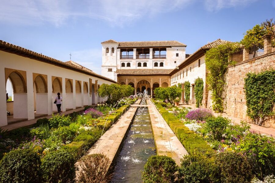 From Costa del Sol: Granada Full-Day Tour - Multilingual groups and guide quality