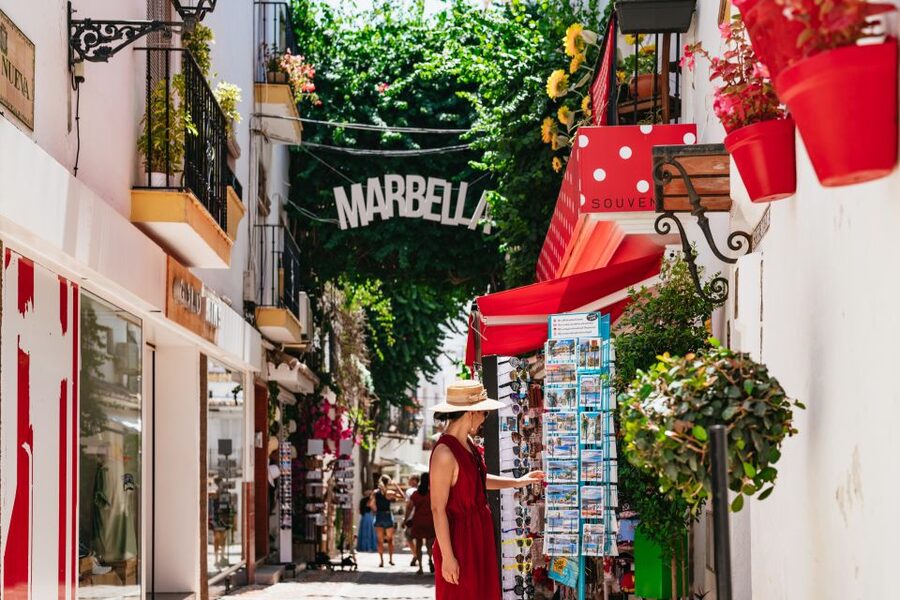 From Costa del Sol: Mijas, Marbella and Puerto Banús Tour - Why this Costa del Sol day trip works