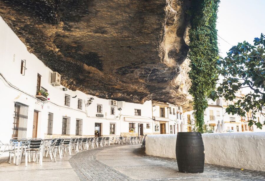 From Costa del Sol: Ronda and Setenil de las Bodegas - Arriving in Ronda by coach