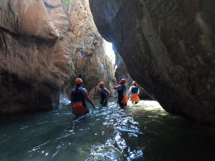 From Estepona: Guadalmina River Guided Canyoning Adventure - The five-minute walk to the river