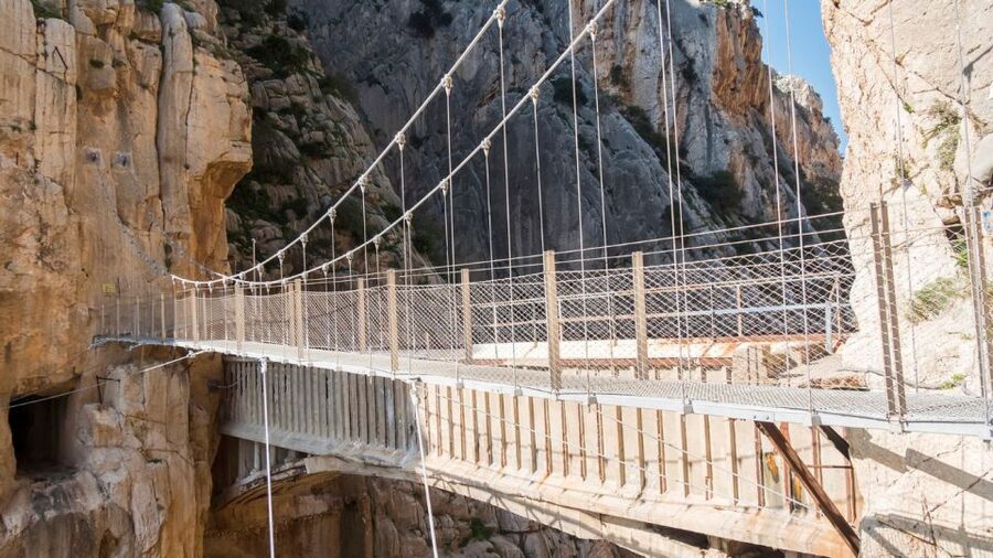 From Fuengirola: Caminito del Rey Guided Day Trip - How good is the guiding?