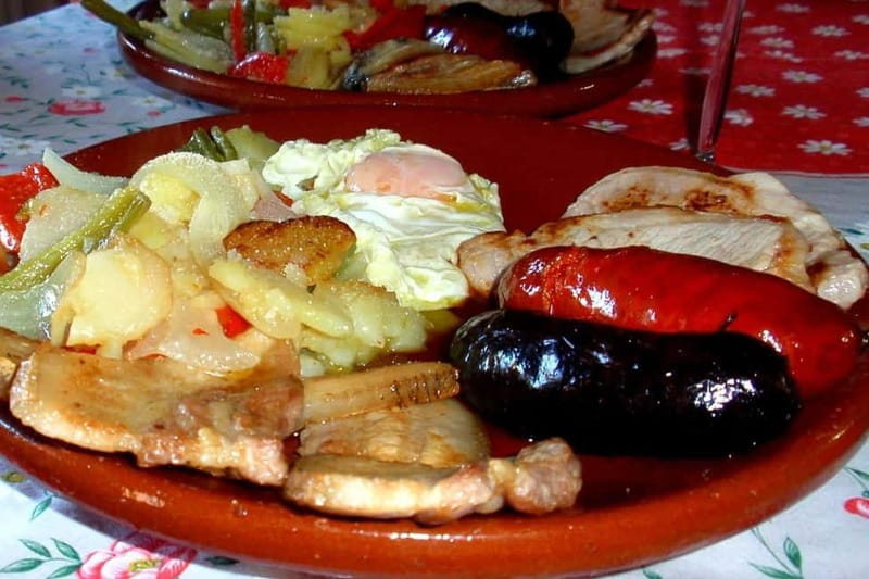 From Granada: Alpujarra Mountain Villages Tour - Pampaneira, the best village for a first wander