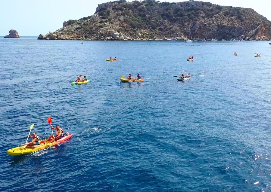 From L'Estartit: Sea Kayaking Tour to the Medes Islands - Practical tips for a better morning on the water