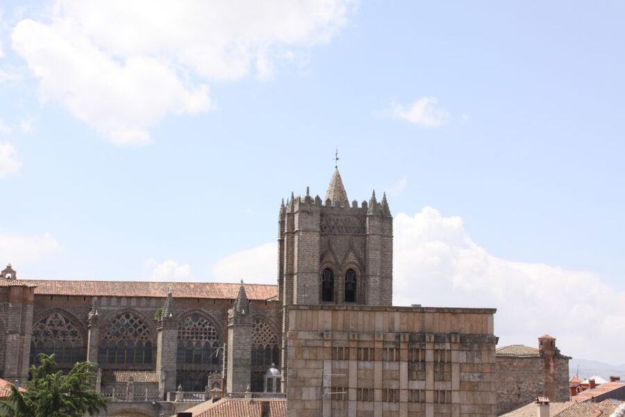 From Madrid: Avila and Segovia Full-Day Tour - The $48 price and monument options