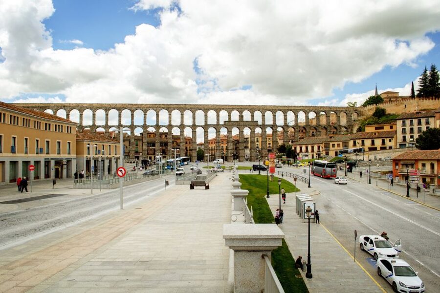 From Madrid: Avila & Segovia Day Tour with Monument Tickets - Inside the Alcázar, the day’s big reward