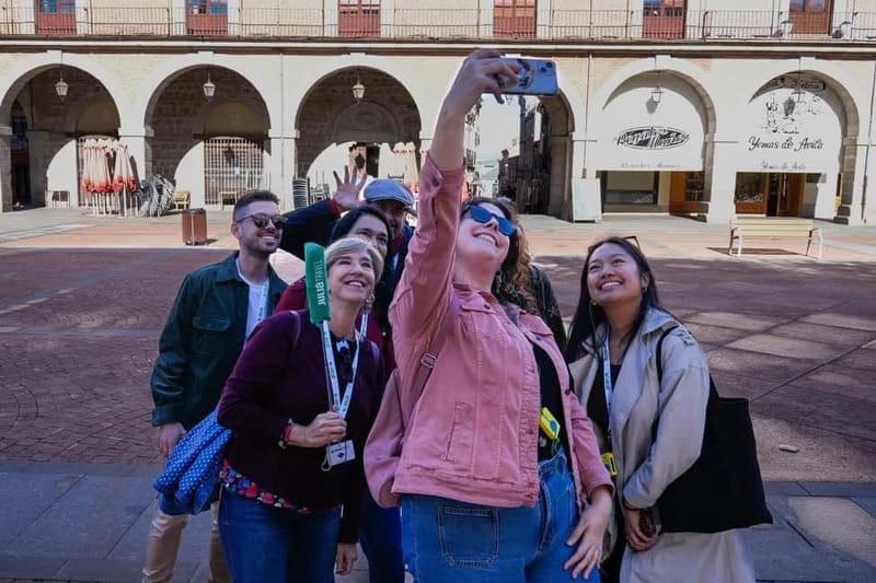 From Madrid: Avila & Segovia Day Tour with Monument Tickets - The coach ride and the shape of the day