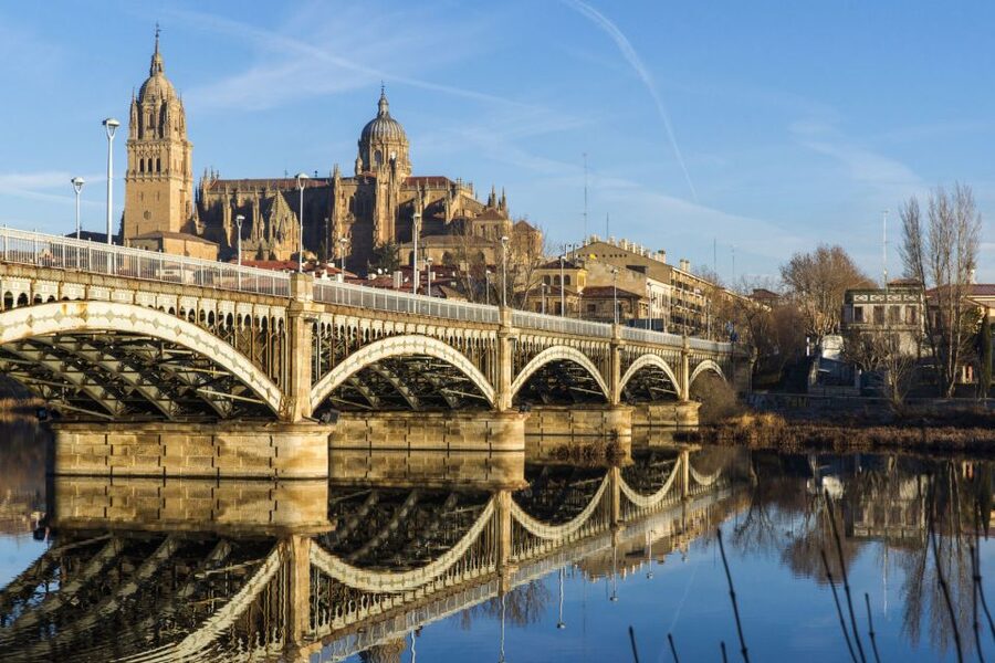 From Madrid: Day Trip to Ávila and Salamanca w/ Guided Tour - The road from Salamanca to Ávila