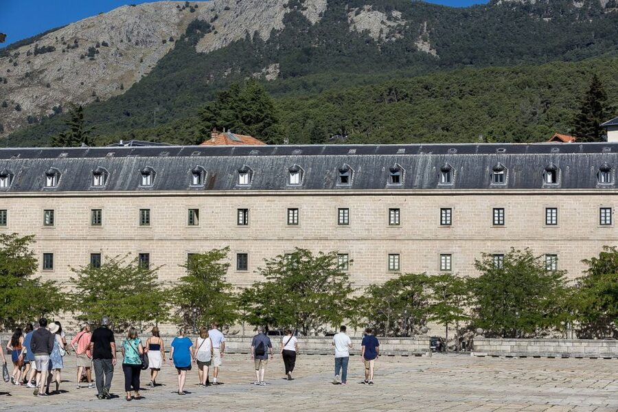 From Madrid: Escorial Monastery & Valley of the Fallen Trip - A Tour With Strong Guides, But a Fast Rhythm