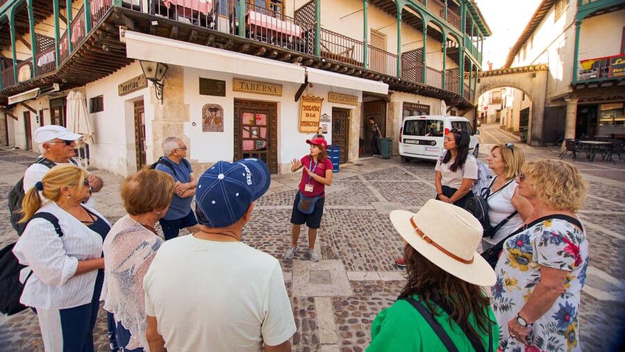 From Madrid: Guided Day Trip to Chinchon, Aranjuez & Toledo - Starting at Plaza de Neptuno