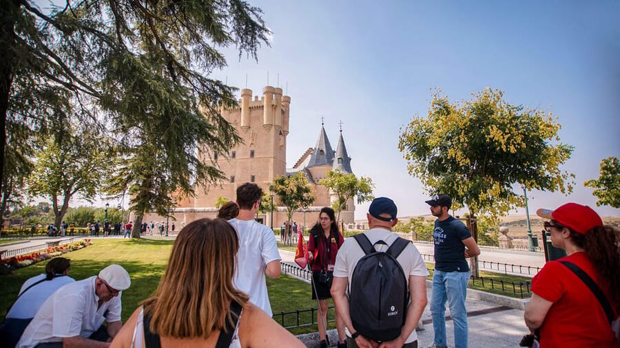 From Madrid: Guided Day Trip to Segovia, optional Alcázar - The Jewish Quarter adds texture to the walk