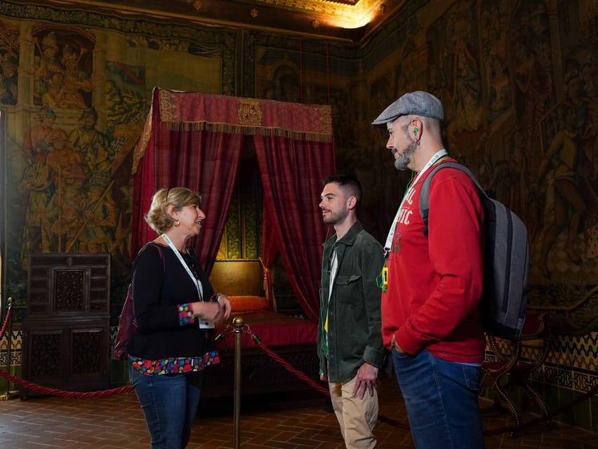 From Madrid: Segovia Tour with Cathedral and Alcazar Entry - The Alcázar is the tour’s fairytale finish
