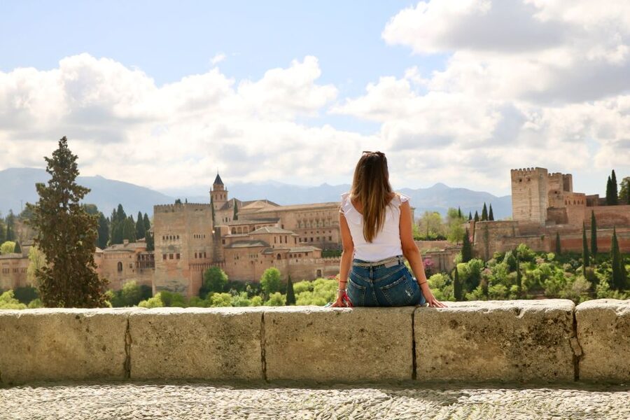 From Malaga and Costa Del Sol: Granada Day Trip - Five hours to choose your own Granada