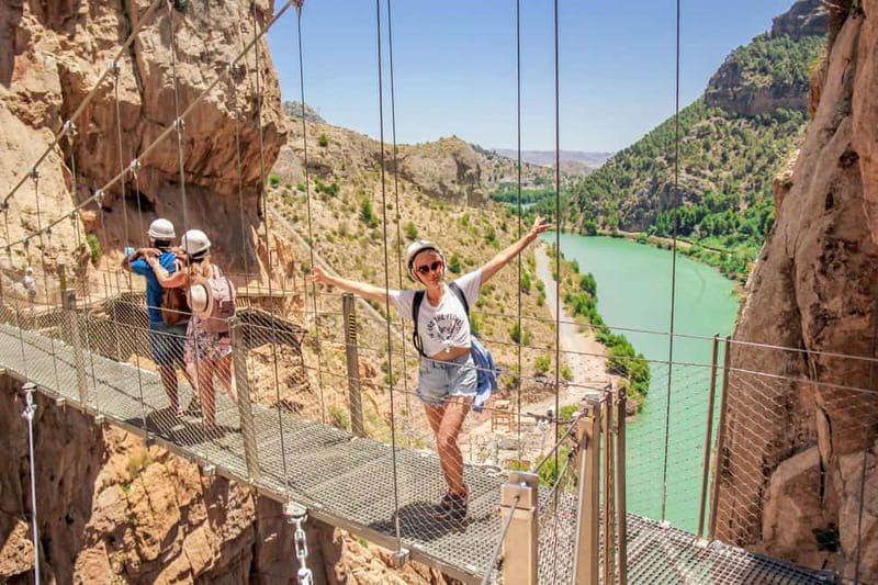 From Málaga: Caminito del Rey Day Trip & Guided Tour - Key Points at a Glance