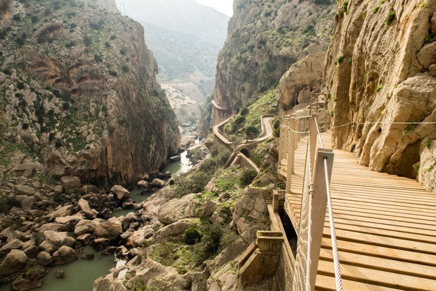 From Málaga: Caminito del Rey Small-Group Tour with Picnic - From Málaga to the Guadalhorce Valley