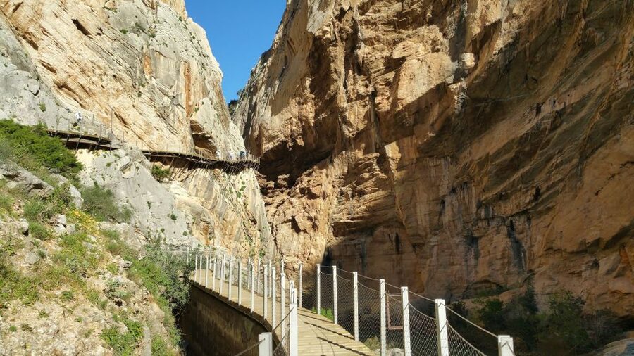From Málaga: Caminito del Rey Small-Group Tour with Picnic - Who should book this walk?