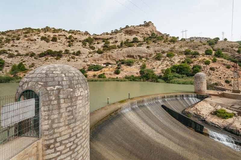 From Málaga & Costa del Sol: Caminito del Rey Guided Tour - What the three-hour hike feels like