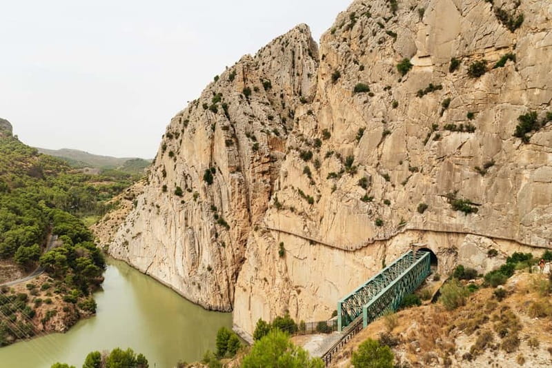 From Málaga & Costa del Sol: Caminito del Rey Guided Tour - The return from El Chorro