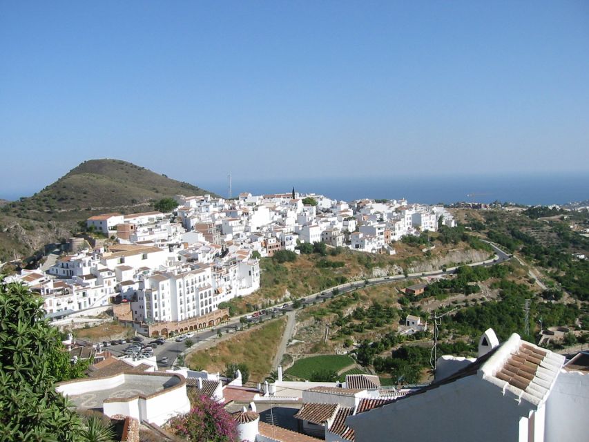 From Malaga: Nerja and Frigiliana Tour - Should you book the Nerja and Frigiliana tour?