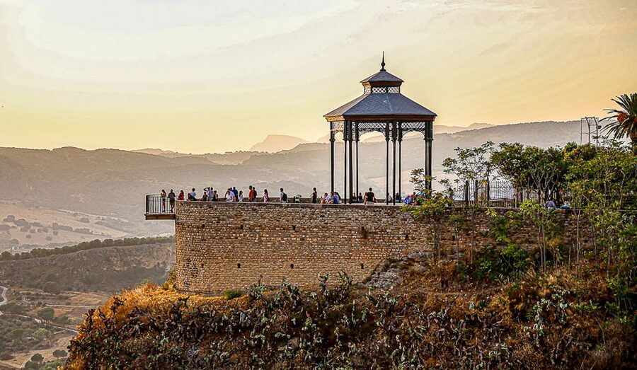 From Malaga: Ronda and Setenil Guided Tour Day Trip - Ronda’s cliffs and the New Bridge