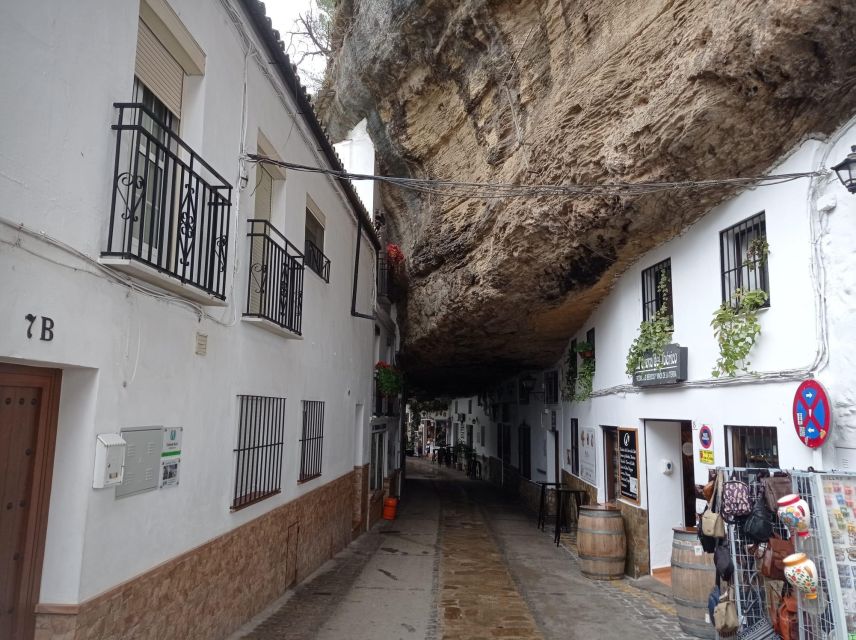 From Málaga: Ronda+Setenil de las Bodegas with Little Train - Why this Málaga day trip works