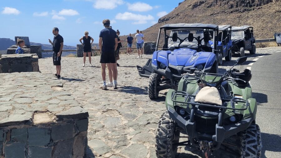 From Maspalomas: Volcanic Landscapes 4-Seater Buggy Tour - The first stretch: getting comfortable behind the wheel