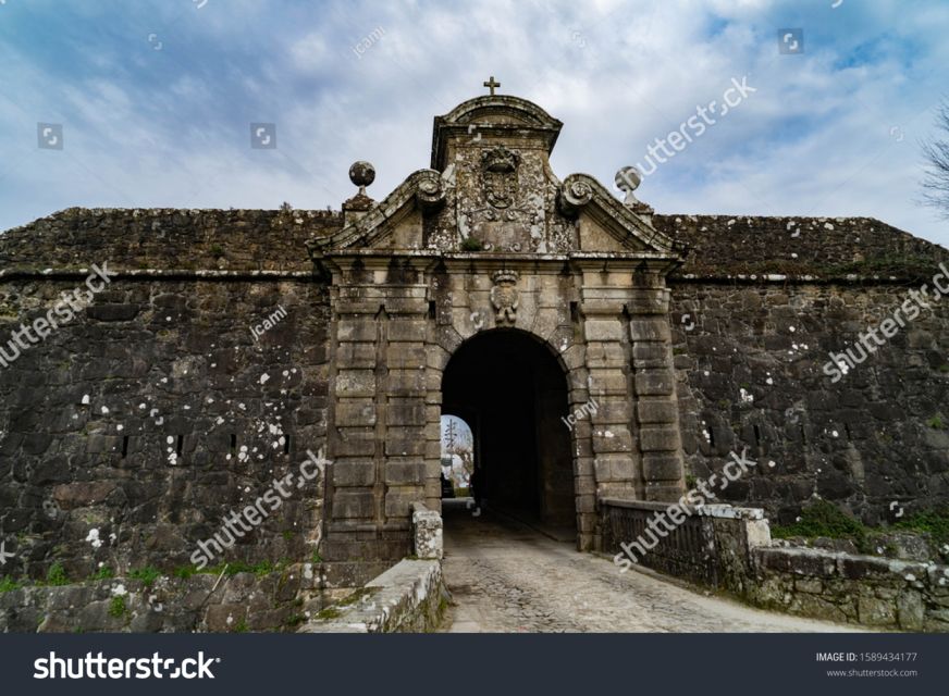 From Porto: Santiago de Compostela Full Day Tour - Key points to know before booking