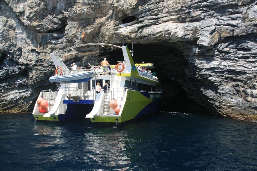 From Roses: Cap Norfeu Boat Cruise & Swimming - The price: good value if you use the swim stop