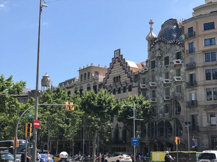 From Salou: Barcelona City Center Tour - Why this Salou to Barcelona trip makes sense