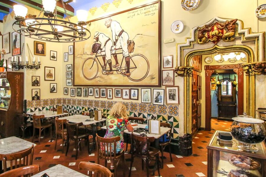 From Salou: Barcelona City Center Tour - La Rambla, Columbus, and the Boqueria Market