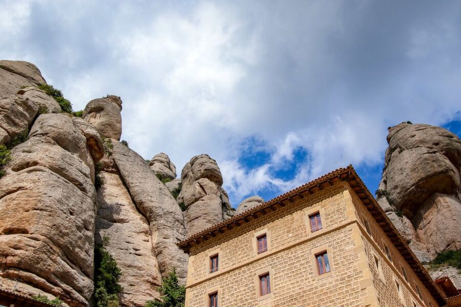 From Salou: Montserrat Monastery and Colonia Güell - What the $69 price really covers