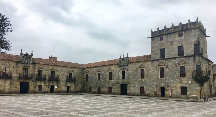 From Santiago: Tour to Rias Baixas with Boat Trip and Winery - How the timing affects the day