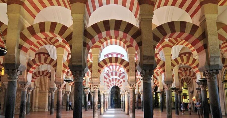 From Seville: Córdoba and Mosque Cathedral Full-Day Tour - Why Córdoba deserves more than a quick stop