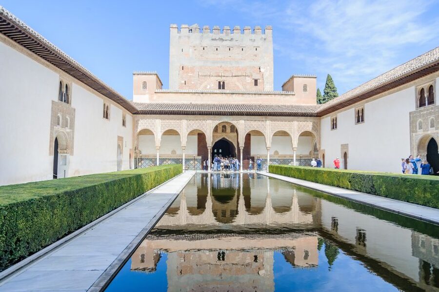 From Seville: Granada Day Trip Alhambra and Albaycin - Key points to know before booking