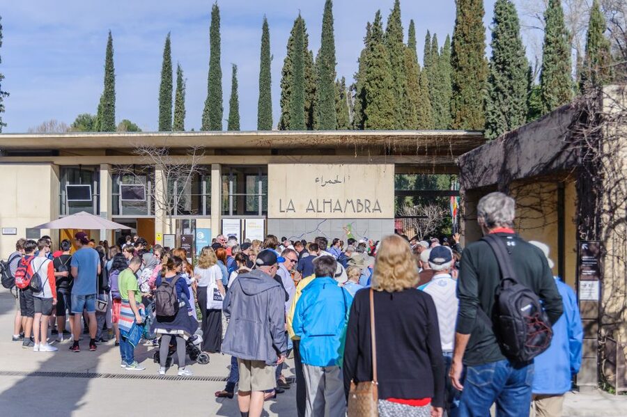 From Seville: Granada Day Trip Alhambra and Albaycin - The return journey to Seville