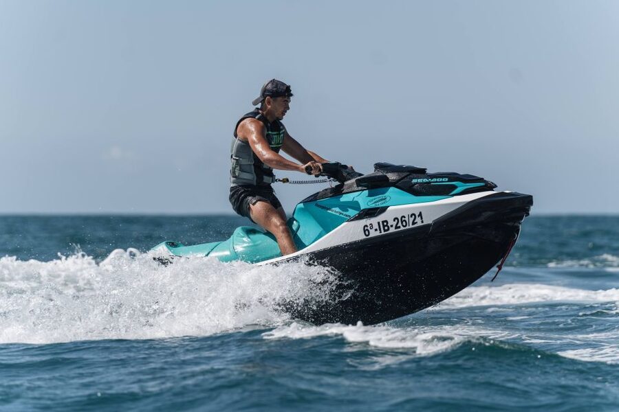 Fuengirola: Best Jet Ski Rental - Riding out into the Costa del Sol