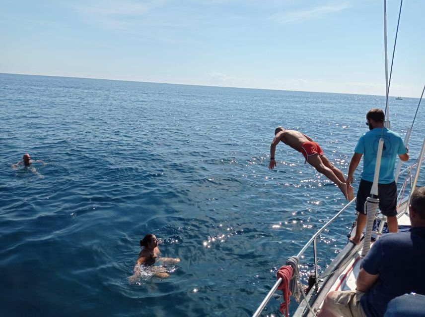 Fuengirola: Dolphin-Watching Sailing Tour with Drinks - The dolphin search along the Costa del Sol