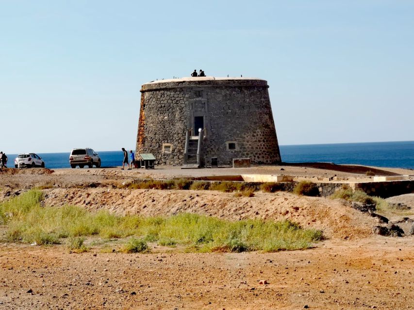 Fuerteventura: North of Fuerteventura for Cruise Passengers - La Oliva and the Casa de los Coroneles
