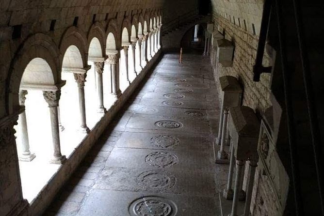 Game Of Thrones Walking Tour in Girona - Plaça dels Jurats and Sant Pere de Galligants