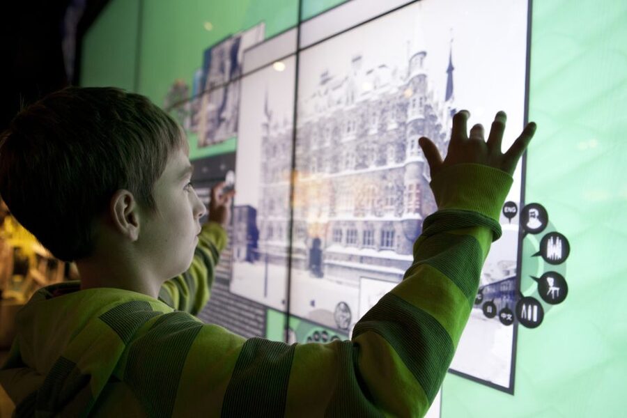 Gaudí Experiència Barcelona Admission Ticket - Why the short length matters