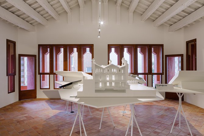 Gaudi´s Casa Vicens Skip the Line Ticket with Audioguide - The garden and roof deserve your attention