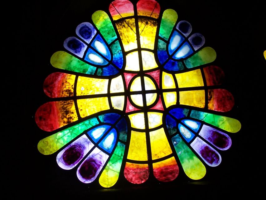 Gaudi's Crypt in Colonia Güell with Audioguide - Who will enjoy this visit most