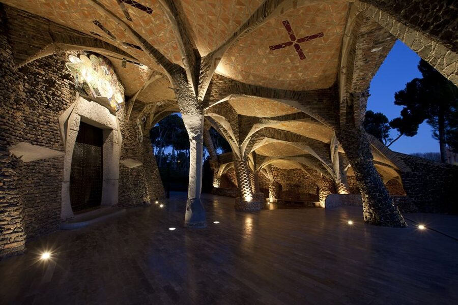 Gaudi's Crypt in Colonia Güell with Audioguide - Practical planning for your day