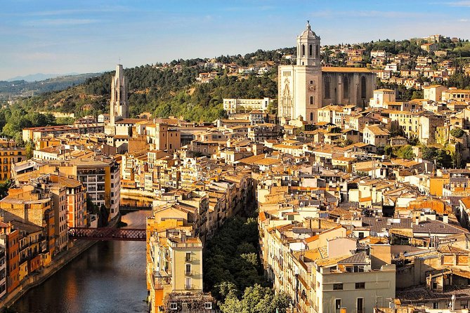 Girona & Costa Brava Private Tour and Hotel Pickup from Barcelona - Girona: begin with walls, lanes, and river views